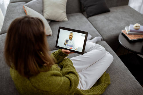 TABTEOX103BK64THOM-API_IMAGE_58964317